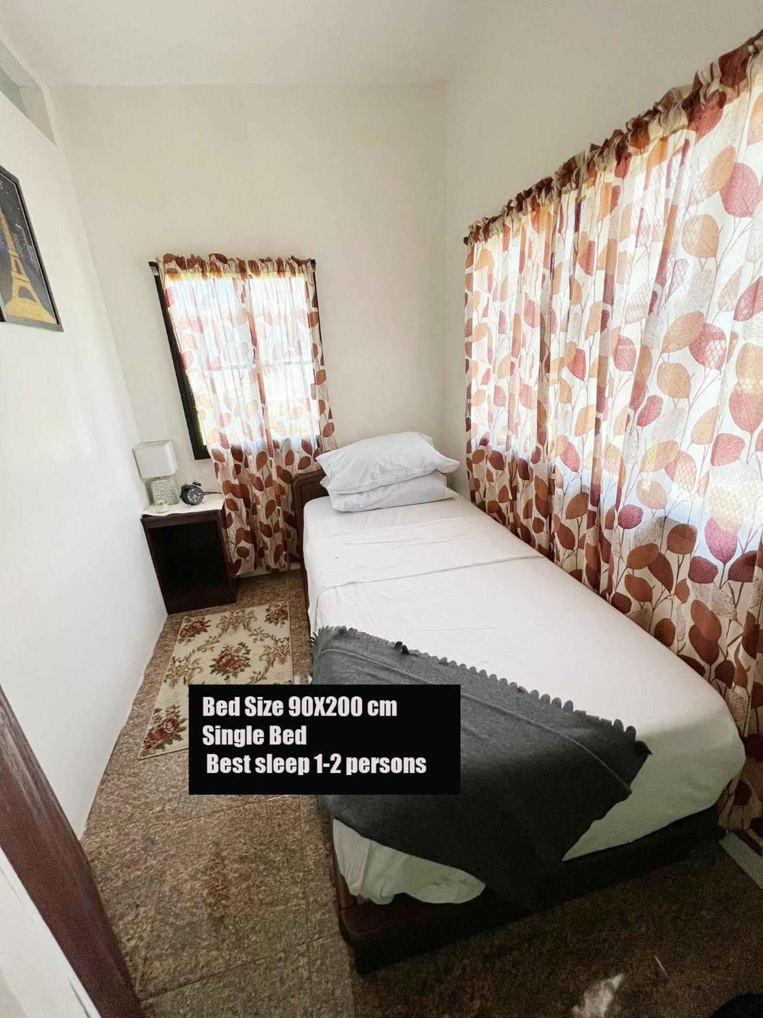 Beach Resorts Walking Distance To The Town House Davao City Eksteriør billede